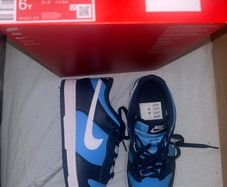 Bnib size 5.5uk (38.5eu) Nike dunks