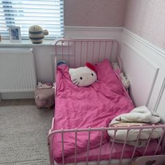 Kids bed