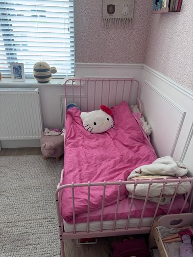 Kids bed