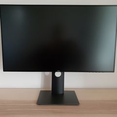 Dell Ultrasharp U2719D
