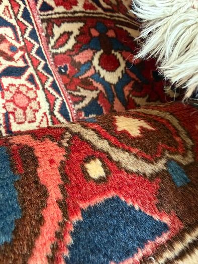 Magnificent Large Persian Bakhtiari Rug | Hand-Knotted Wool | 380cm X 260cm