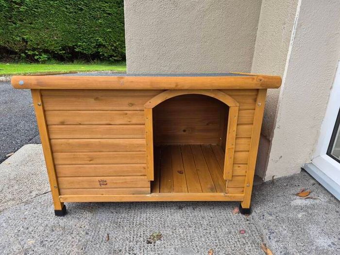 dog kennel