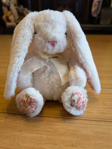 Bunny soft toy