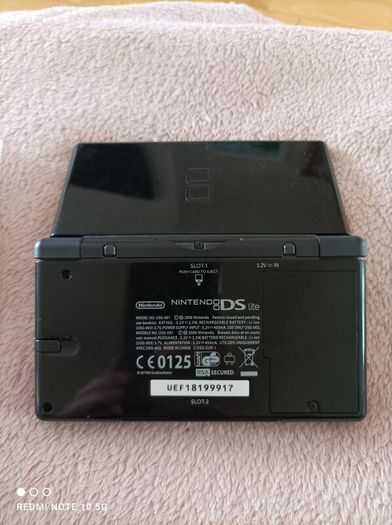 Nintendo DS Lite with 6 games and pedometer