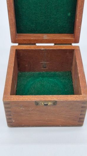 wooden victorian box
