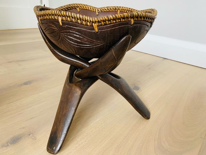 Handmade wooden bowel and stand