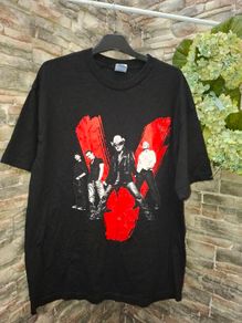 Vintage U2 Vertigo 2005 World Tour Concert T-shirt  Front and Back Print  Size XL Made in the USA  Some slight wear to the Print on the front,  noted in the photos  #vintage #u2 #vertigo #tour #2005