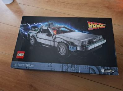 LEGO Icons 10300 Back to the Future Time Machine DeLorean