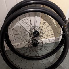 2 x giant pr2 wheelsets