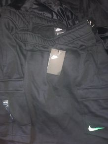 Nike zig cargo Shorts size xl