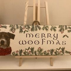 AS NEW Wooden Merry Woofmas Sign