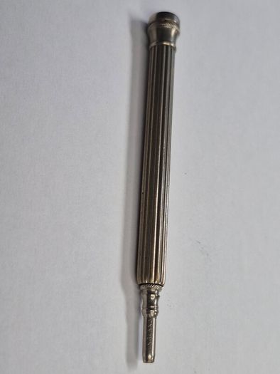 Antique propelling pencil