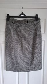 Gold Wool Pencil Skirt