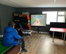 Projector and screen