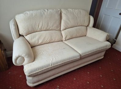 Cream fabric suite
