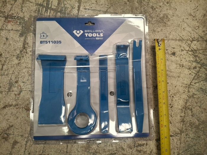 car panel prying tools