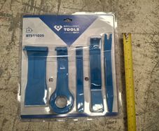 car panel prying tools
