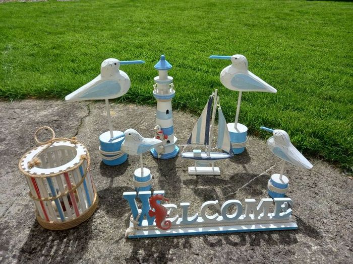 beautiful sea themed ornaments. Selection of Beach/Seaside themed ornaments.