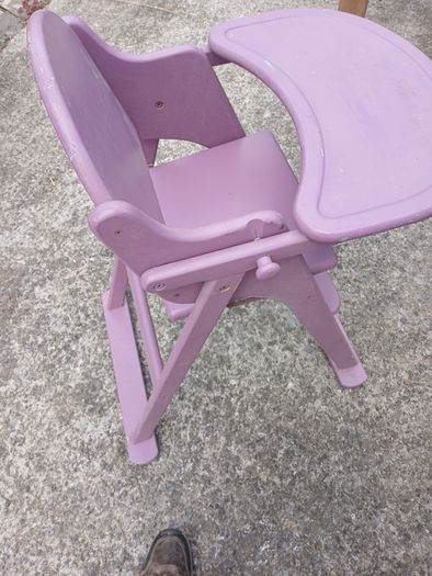 vintage baby chair