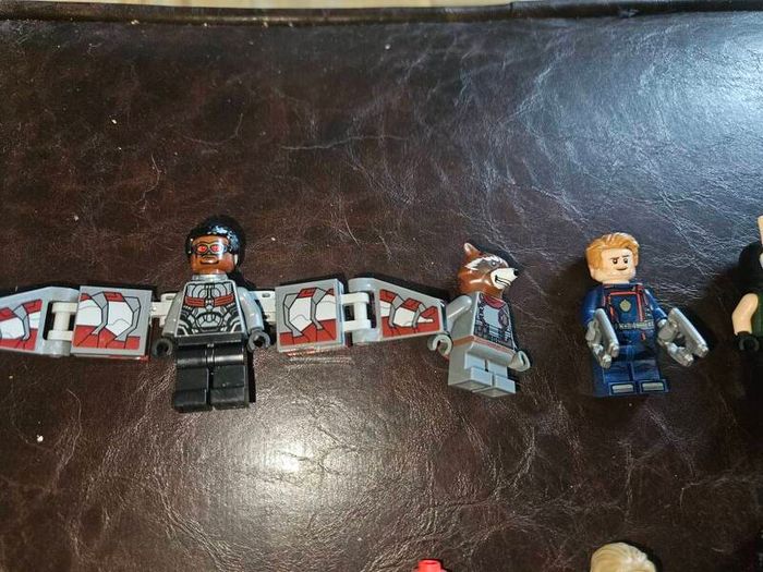 Lego Marvel Minifigure Bundle