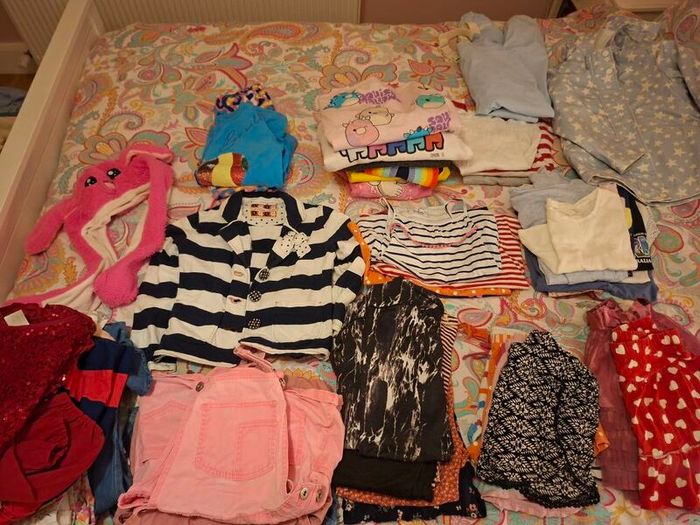 Mixed bag girls clothes aged 7-9