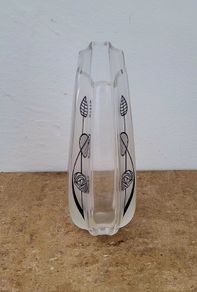 Vintage Charles rennie mackintosh glass vase