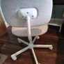desk chair Image 4