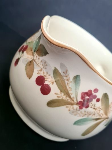 Arklow vintage gravy boat, sauce jug