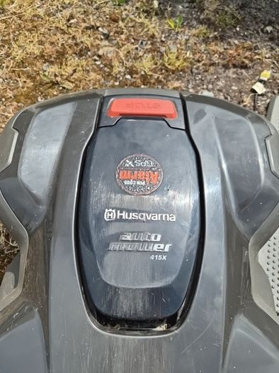 Husqvarna robotic mower 415x