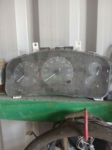 Mitsubishi clocks