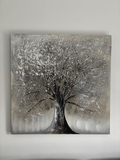Silver tree painting. The range
