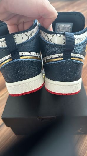 Nike Air Jordan trainers. Size 2.5uk/ 35eu.