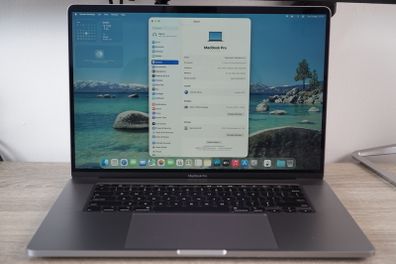 MacBook Pro 16" 2019 i9 2.3GHz | 32GB | 1TB | Radeon Pro 5500M 4GB