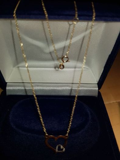 9 ct gold necklace