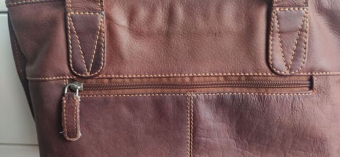 Rowallan leather bag