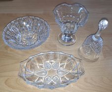 Selection of vintage Glass & Crystal ware,  4 pcs