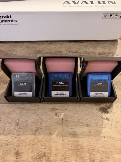 Abstrakt Instruments Avalon & All Filter Cartridges/ Mint