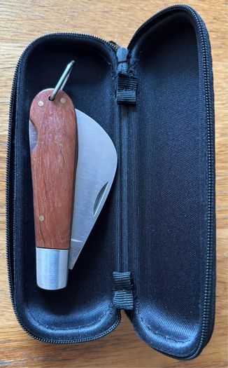 Knife