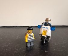 Lego City Police Bike and Robber Set
