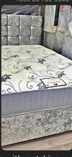 Velvet bed