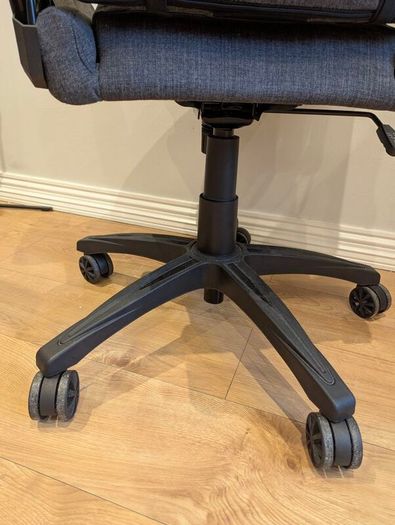 Ergonomic gaming Chair corsair TC100