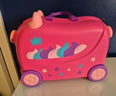 Ride along trunki luggage