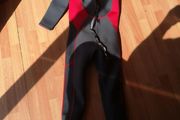 Kids wet suit