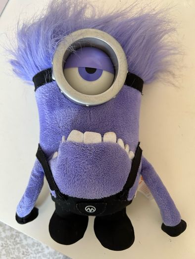 Despicable Me Light Up Purple Minion Thinkway Toys