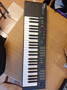 Yamaha PSR-11 (Free to a good home)