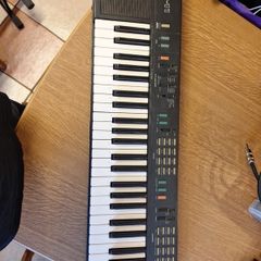 Yamaha PSR-11 (Free to a good home)