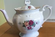 Large Tea pot
