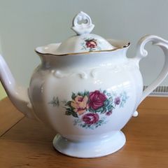Large Tea pot