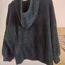 women alpaca  one size fits 8 to 12 very good quality Image 4