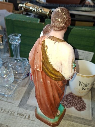 Beautiful Old Statue of Saint Joseph holding Baby Jesus, Postage Available or Collection